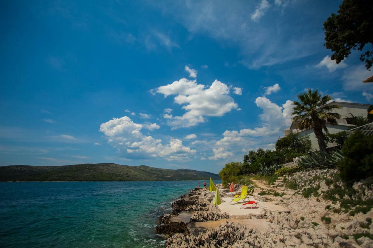 Villa Amarela Seget Vranjica Esterno foto
