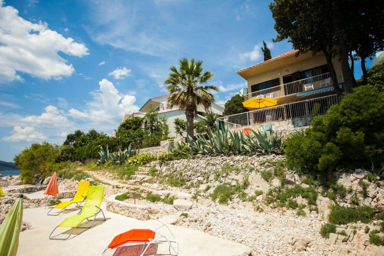 Villa Amarela Seget Vranjica Esterno foto